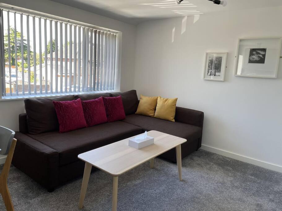 Paradigm House, Modern 2-Bedroom Duplex Apartment 2, Free Parking, 옥스퍼드 외부 사진