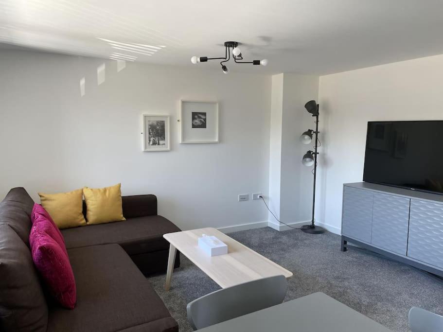 Paradigm House, Modern 2-Bedroom Duplex Apartment 2, Free Parking, 옥스퍼드 외부 사진